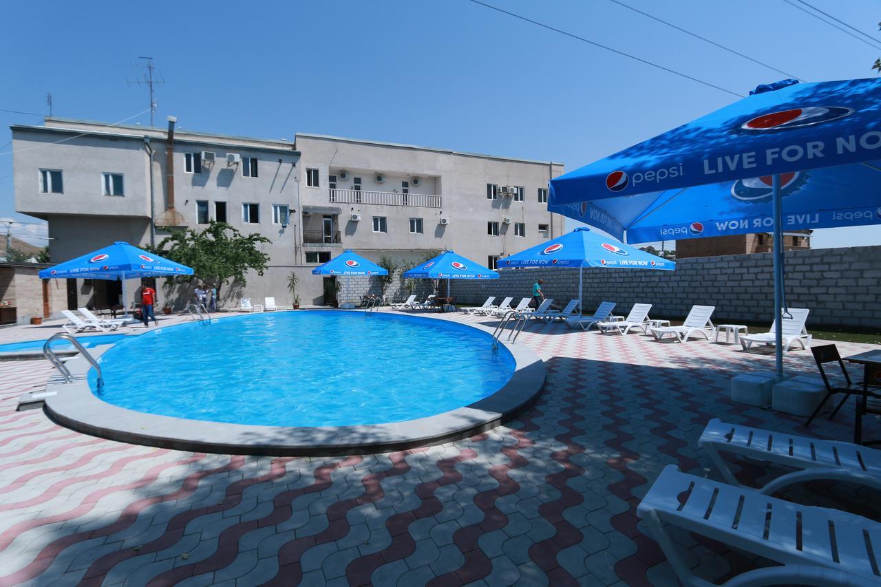 White House Hotel Erivan Dış mekan fotoğraf